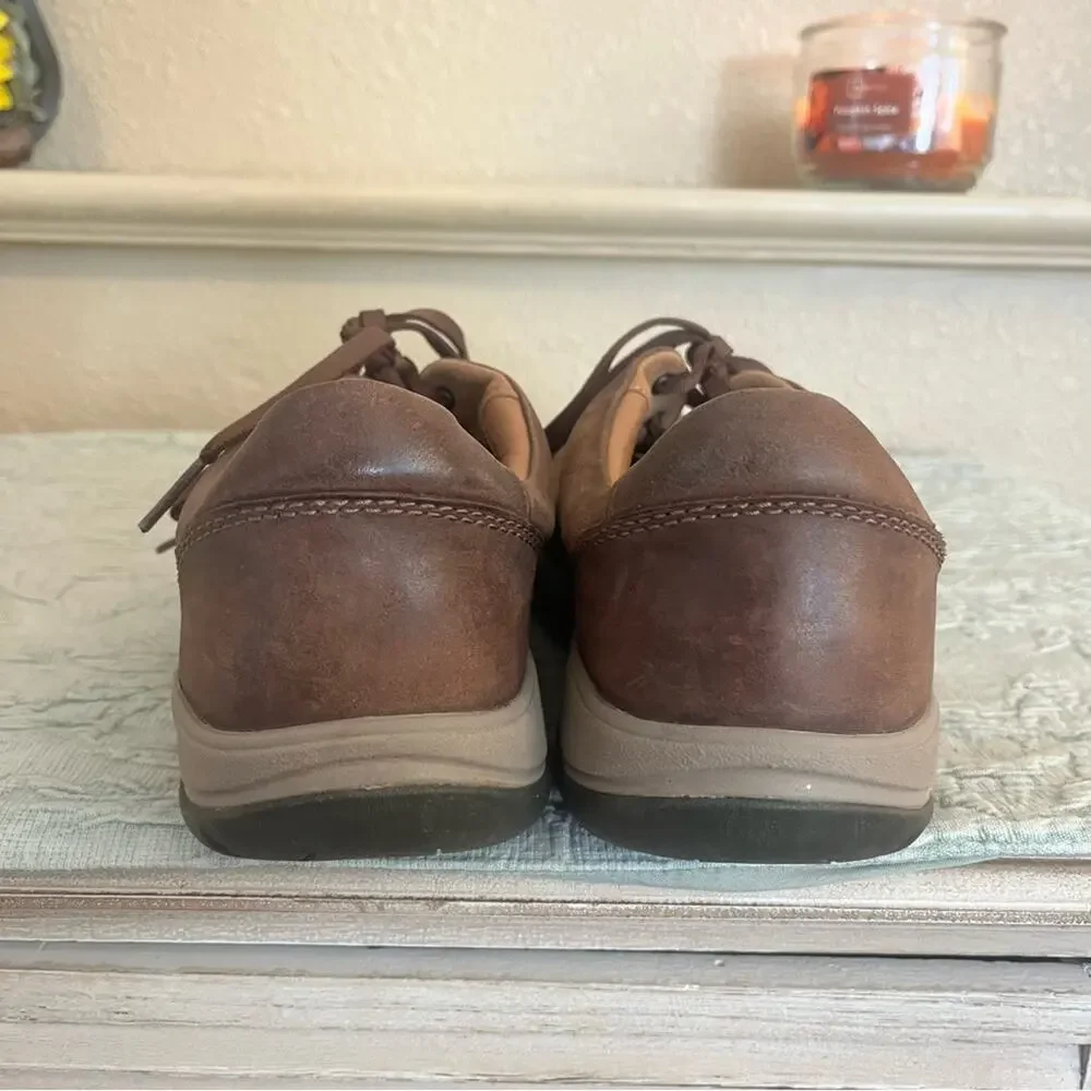 Keen Women’s Presidio 2 Leather Low Top Sneaker Size 9.5 Casual Comfort Brown
